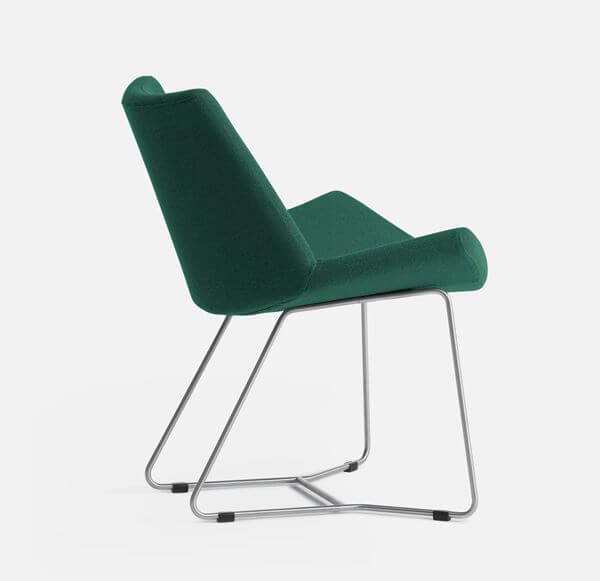 Black Timber Chairs (copia)